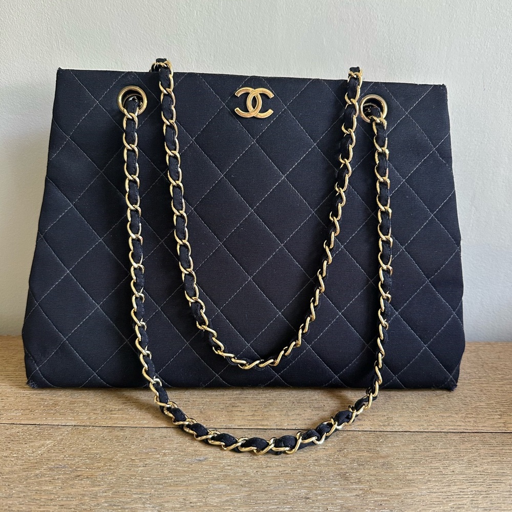 VINTAGE 90's CHANEL Black Fabric Bag